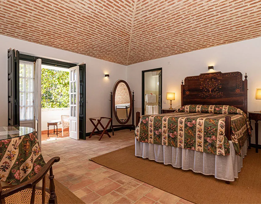 alojamento-quartos-donamaria-1