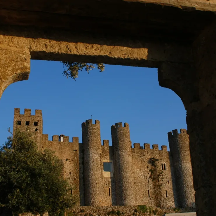 Explore a mágica vila de Óbidos durante a sua estadia
