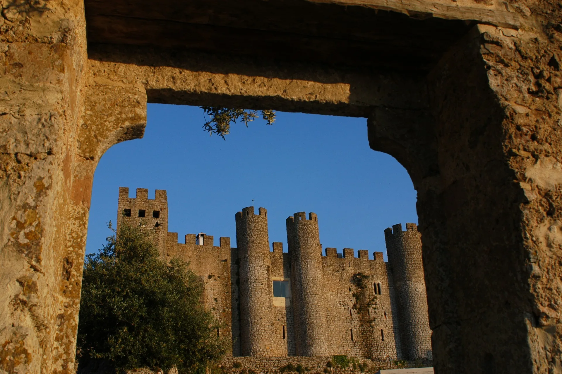 Explore a mágica vila de Óbidos durante a sua estadia